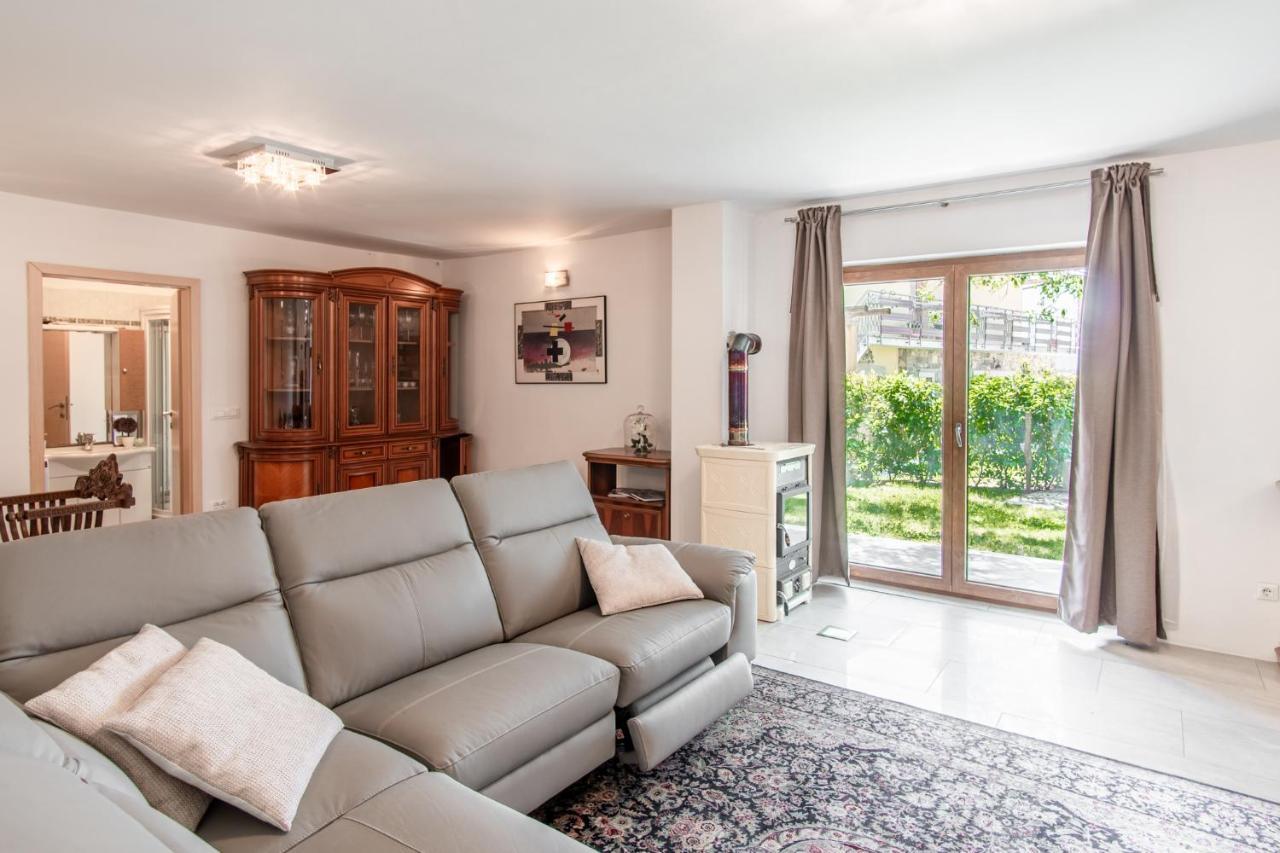 Villa Hermes Art Dutovlje المظهر الخارجي الصورة