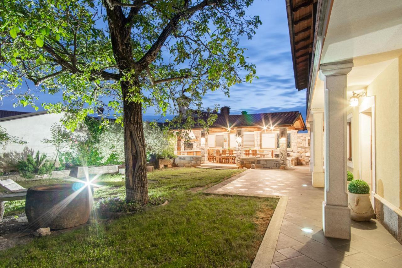 Villa Hermes Art Dutovlje المظهر الخارجي الصورة